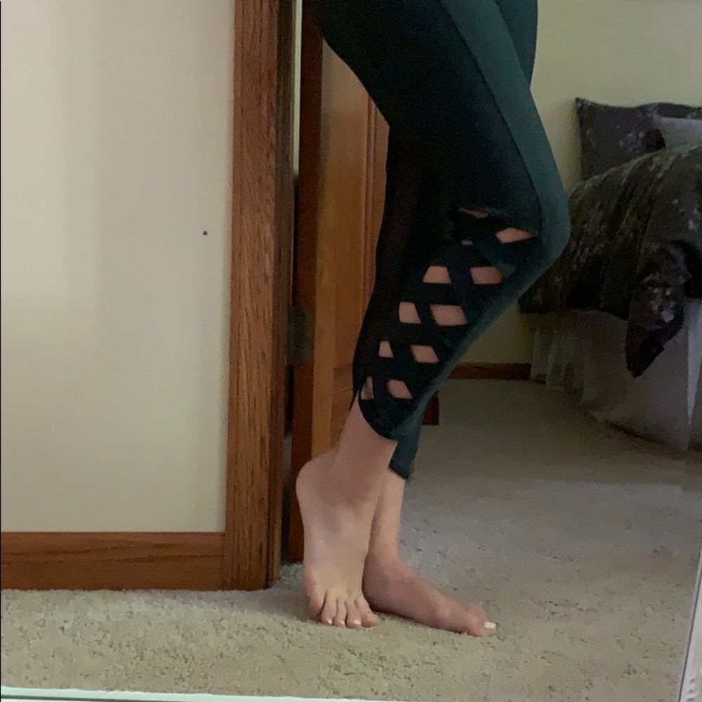 Green Vogo Athletica Leggings